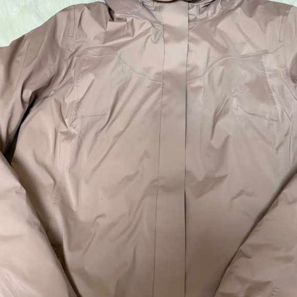 NEW 32 DEGREES Waterproof Seam Sealed Rain Jacket - Picture 5 of 7